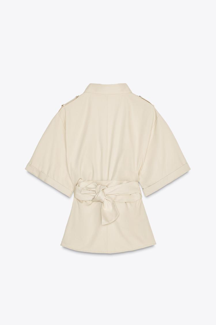 CHEMISE À PASSANTS ET CEINTURE