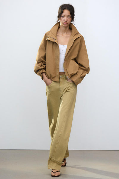VESTE À FAIBLE VOLUME