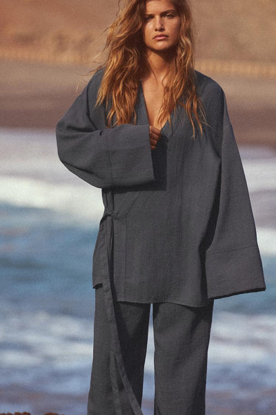 VESTE KIMONO AVEC NŒUD LATÉRAL